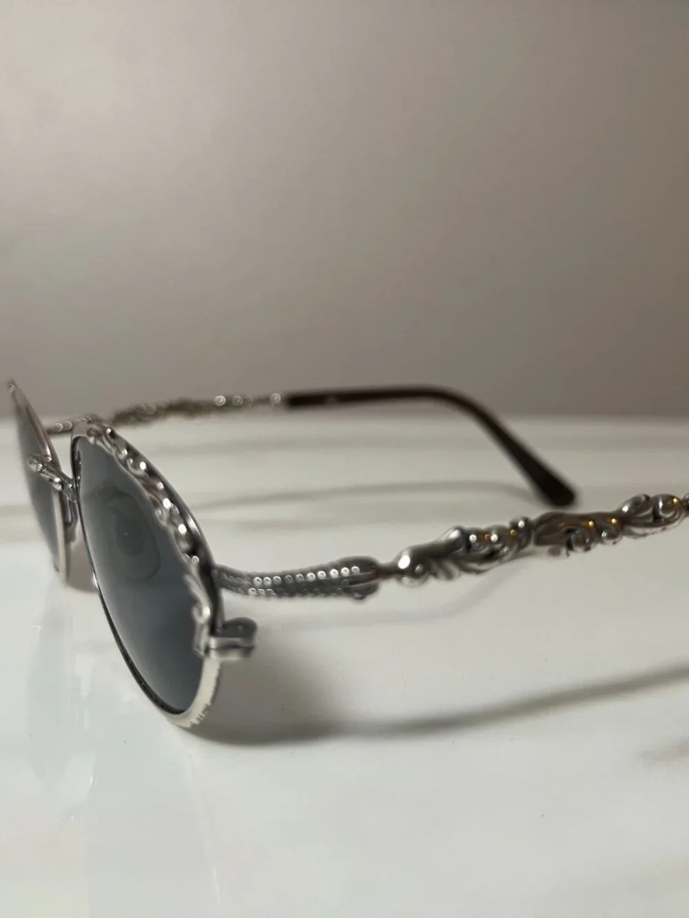 Brighton Vintage Silver Filigree Oval Sunglasses + Case